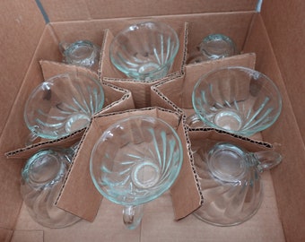 vintage Anchor clear swirl cups with handle