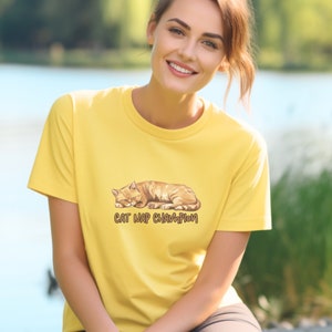 Cat T-shirt, Cat shirt, Cute cat shirt, Cute cat T-shirt, Gift for her, gift for him, animal lover gift, christmas gift, birthday gift