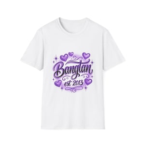 -shirt Bangtan | Script BTS K-Pop, motif coeurs violets