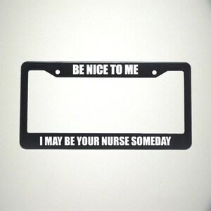 Be nice Nurse Kennzeichenhalter