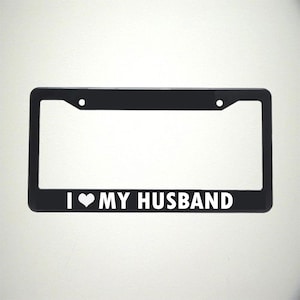 Uchwyt na tablicę rejestracyjną „I Love My Husband”