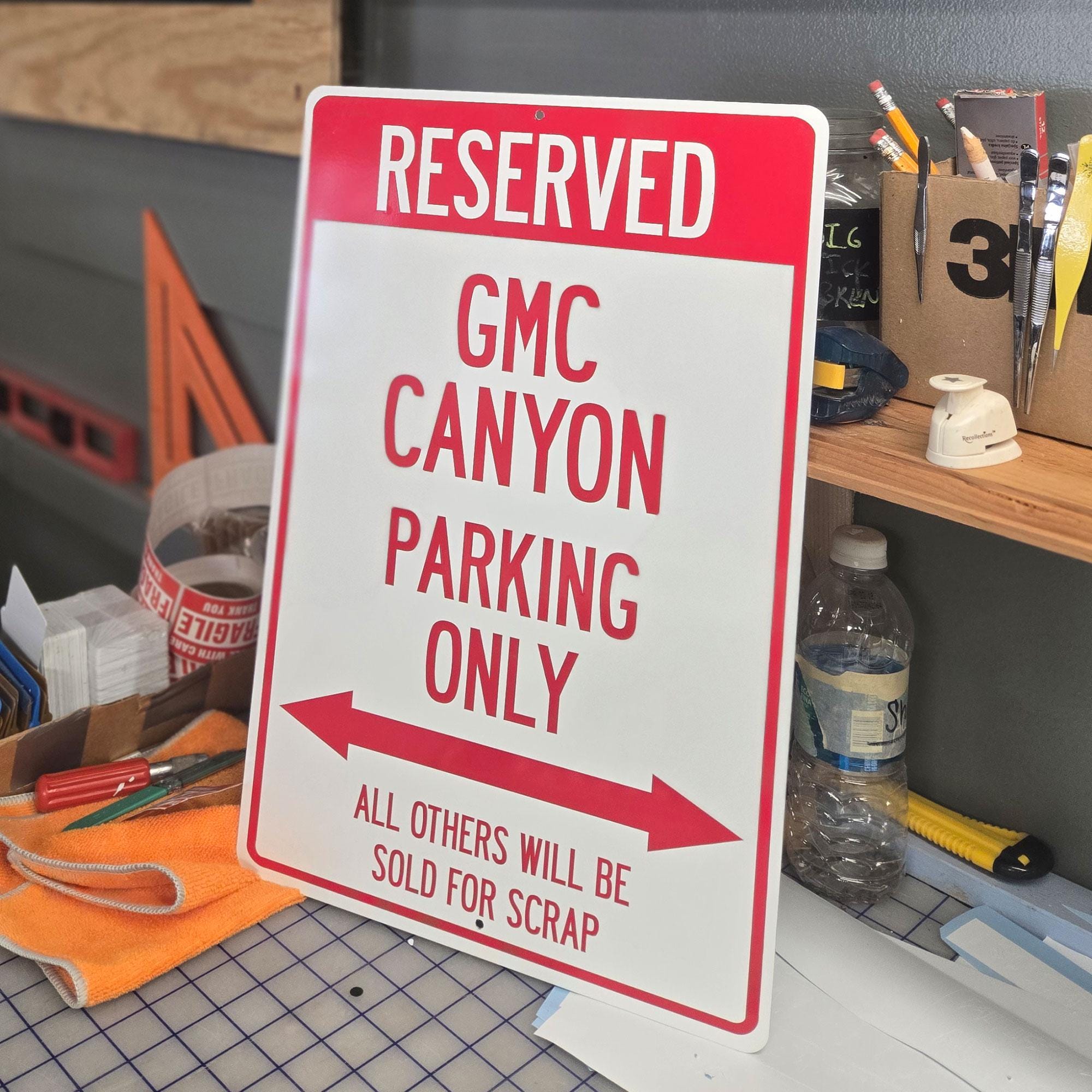 Reserved Parking Schild – Auffälliges Aluminiumschild, Wetterfest & Langlebig