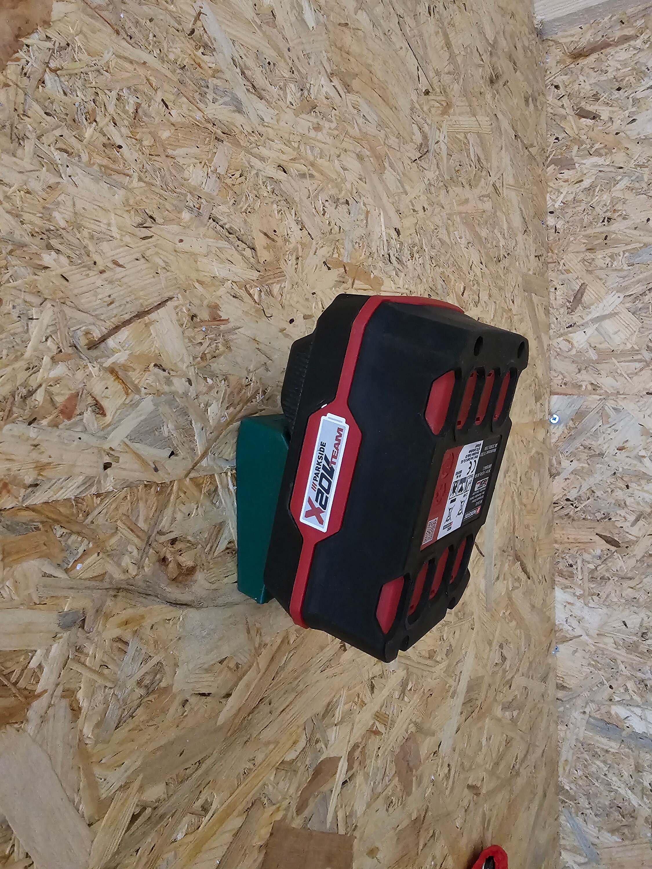 Support mural pour batterie Parkside X20V : fichier d'impression 3D (STL & STEP)