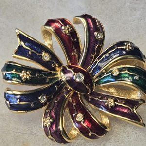 Joan Rivers Brooch