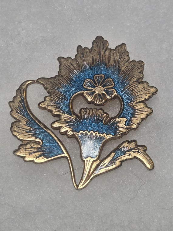 1985 MMA Metropolitan Museum of art brooch.