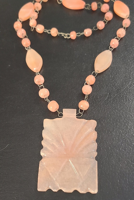 Vintage melon colored glass necklace