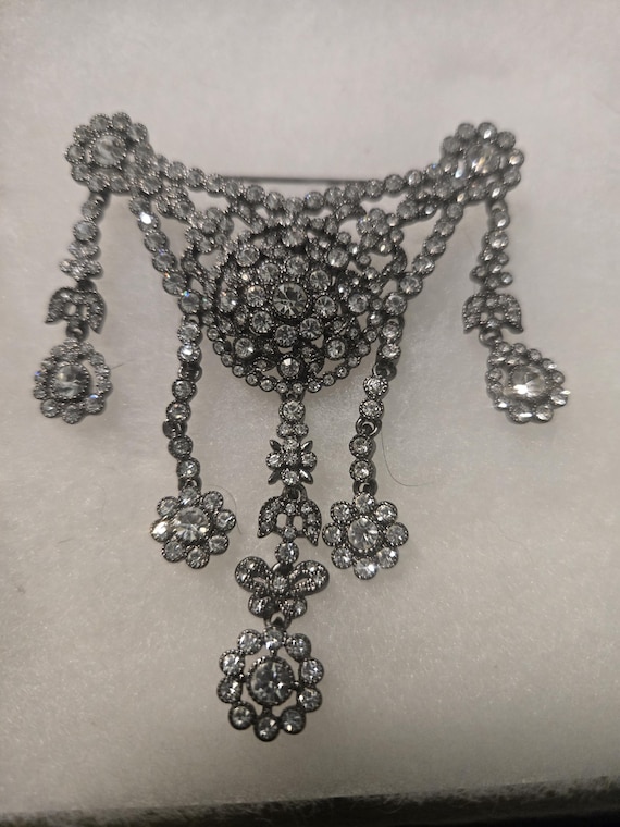 Joan Rivers Brooch