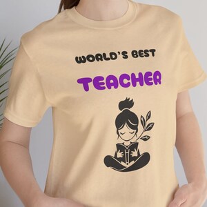 Camiseta del mejor maestro del mundo, regalo para maestro, camiseta de regreso a la escuela, camiseta de graduación, maestro con estilo, maestro amado, camiseta de lectura de libros