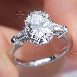 Three Stone Oval Diamond Engagement Ring 3 CT Oval with tapered Lab diamond Wedding Ring Gold Wedding Ring with Lab Grown Diamonds ring