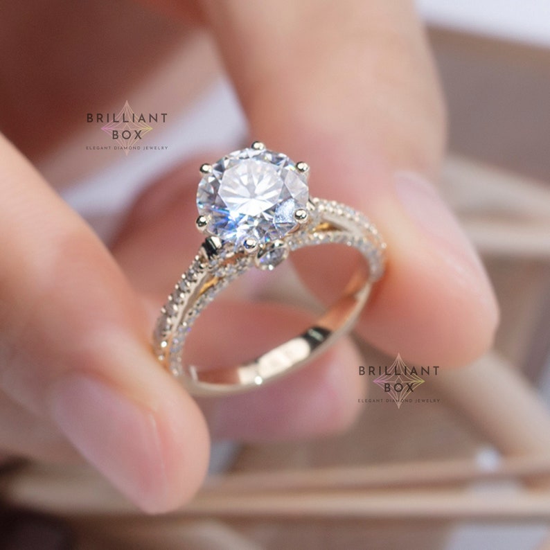 Vintage Hidden Halo Round Bridal Ring 1ct Round Shaped Wedding Ring