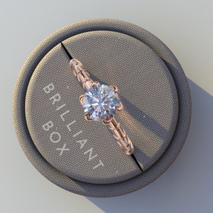 1 CT Round Cut Moissanite Diamond Ring, Minimalist Solitaire Round Ring, Wedding Ring For Her, Anniversary Gift Ring, Promise Ring For Her