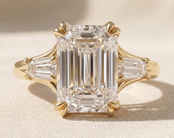 Emerald Cut Lab Grown Diamond Three Stone Engagement Ring, Tapered Baguette 14K Yellow Gold, IGI Certified 1-5 CT Art Deco Trilogy