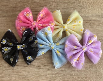 Daisy Tulle Hair Bow: Soft Baby Head Wrap