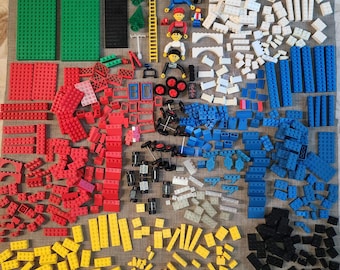 1970s / 1980s Lego Bricks, house & vehicle sets, include roof tiles, shutters, windows, axles, wheels, people, trees, ladder, antenna + more