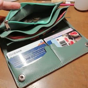 Portafoglio da donna in pelle con numerose tasche