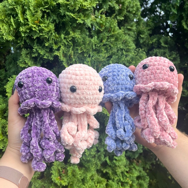 Crochet Jellyfish Plushie Handmade Stuffed Animal Amigurumi Plush Customziable (MADE TO ORDER)