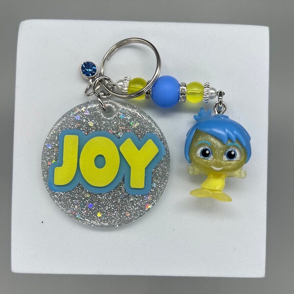 Joy from Pixar inside out glitter keychain doorables/inside out keyring/doorables lanyard/doorables pen/joy keyring/loungefly/joy pen