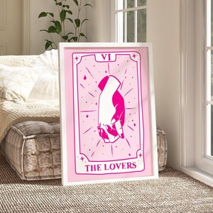 Die Liebenden Tarot Karte Druck • Spirituelle Wandkunst • Liebende Poster • Die Liebende Tarot Karte Wandkunst • Ästhetisches Rosa Preppy Wand Kunst Dekor