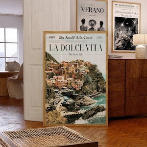 Póster de titular de periódico "La Dolce Vita", arte mural de verano, lámina de "La Dolce Vita", lámina de periódico, póster de verano de moda, arte mural de barco