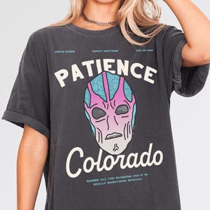 Camiseta retro de Resident Patience, Colorado: Camiseta de la serie de ciencia ficción sobre extraterrestres