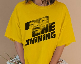 Das glänzende Poster T-Shirt, Unisex Shining Logo Text Shirt für Männer und Frauen, Stanley Kubrick Horror Erinnerungsstücke