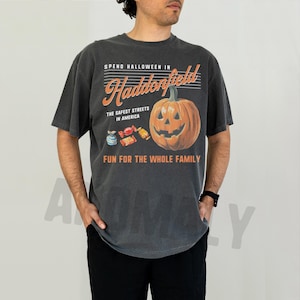 Retro Halloween 1979 Horror movie t-shirt on distressed black comfort colors shirt, vintage Halloween in Haddonfield Michael Myers graphic tee for men and women