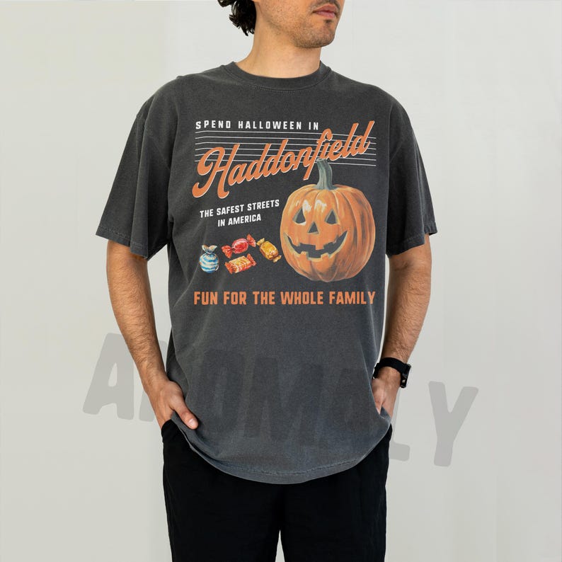 Retro Halloween 1979 Horror movie t-shirt on distressed black comfort colors shirt, vintage Halloween in Haddonfield Michael Myers graphic tee for men and women