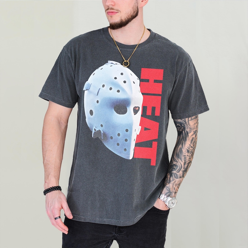 faded washed black 1995 Heat movie graphic t-shirt, 90s Michael Mann action movie Heat streetwear tee