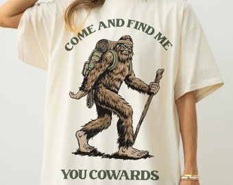 Lustiges Big Foot T-Shirt, Unisex Big Foot Sasquatch Übergroßes Grafik T-Shirt für Männer und Frauen, Dumme Sci-Fi Monster Kleidung