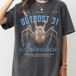 Thing Art Horror Movie Graphic Tee, Retro 80s Sci-FI Movie T-Shirt, The John Carpenter Inspired Merch, Outpost 31 1982 Monster Thing Shirt