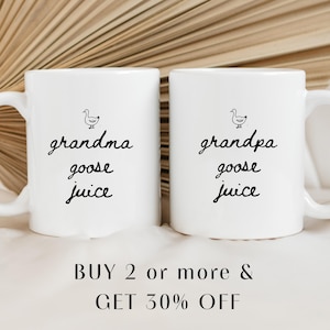 Pregnancy Announcement Grandma Goose Mug Set, Promoted from Parents to Grandparents, Personalized Gift for New Grandma Grandpa Mug Set