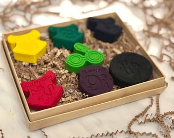 Wizard Custom Crayon Coloring Birthday Party Favors, Wizard Non Candy Gift Set, Wizard Kids Gift, Magical Giveaways, Birthday Takeaways