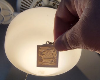 Customized Keychain Lithophane 3 cm - Personalized Photo Keepsake - Unique 3D Printed Gift