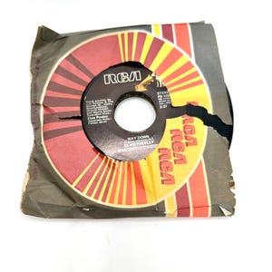 1970’s Set of 7 Elvis Vinyl Records Set 45 RPM 7&quot;