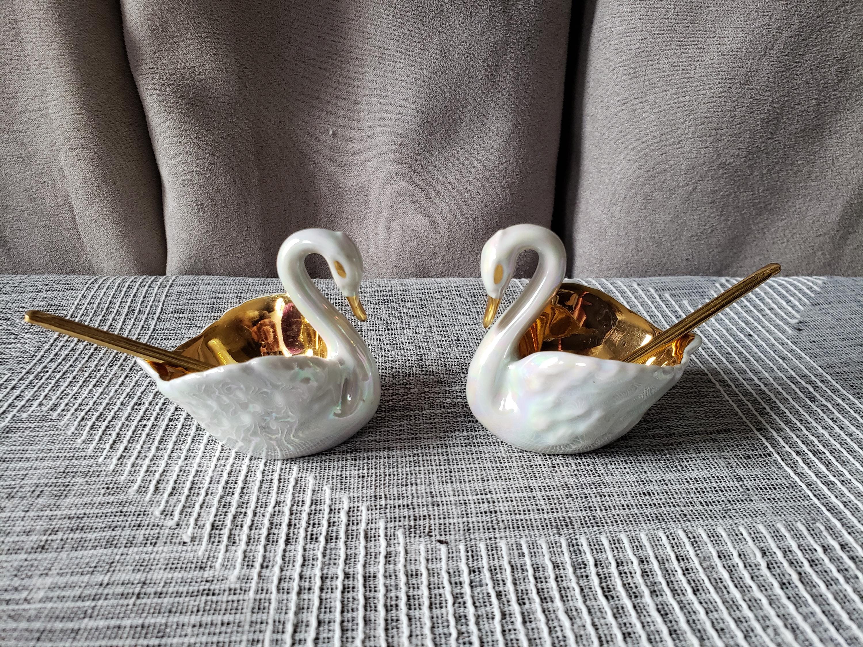 Vintage Porcelain Swan - Etsy