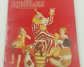 Vintage 1962 Jokes and Riddles Book