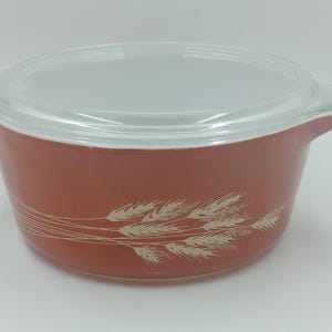 Vintage Pyrex 475-B Harvest Wheat Casserole 2.5 L with Lid