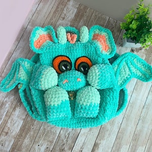 Handmade Green Dragon Crochet Backpack – Chenille Plush Bag with Wings, Horns & Ears, Soft Fantasy Toddler Backpack