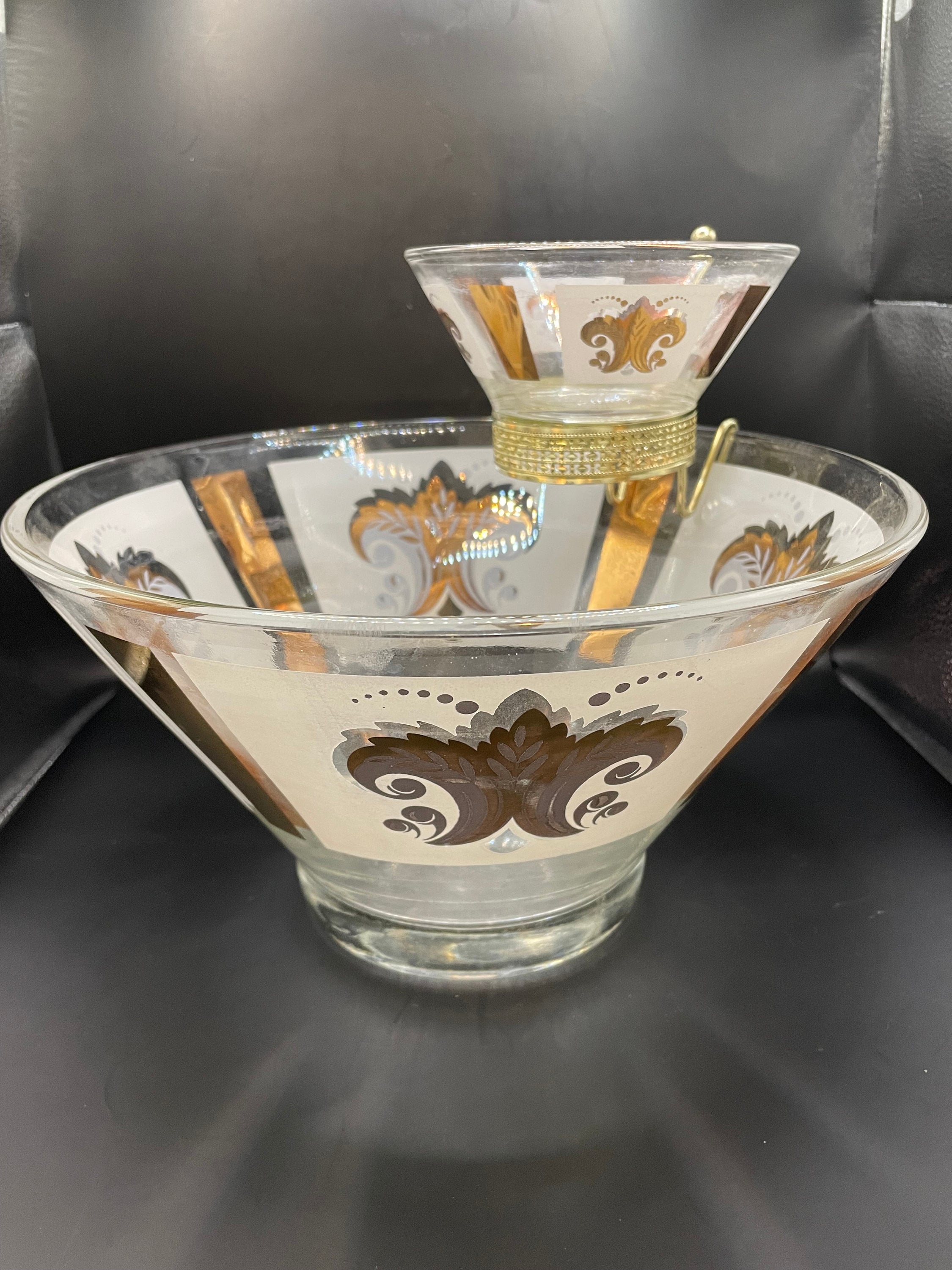 Antique chip and dip bowl outlet