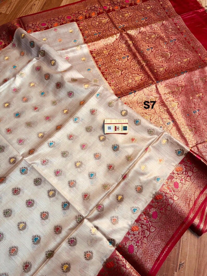 Silk Mark Certified Munga Tussar Saree With Blouse Piece: Handloom ...