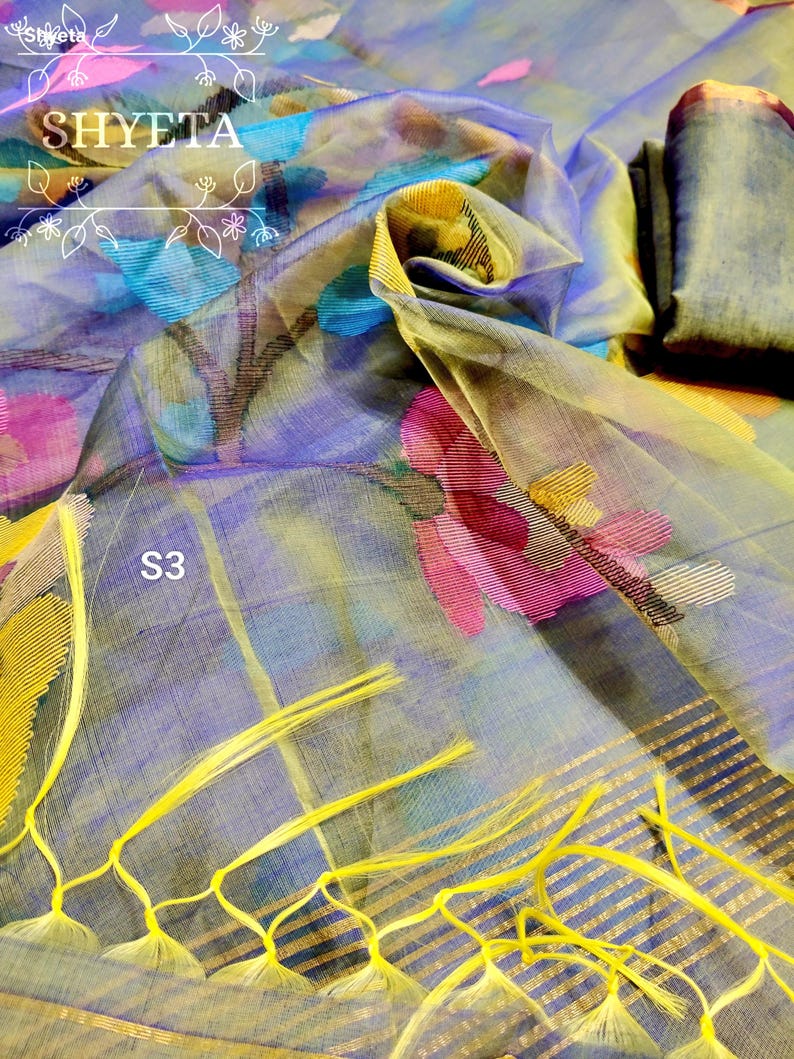 Handwoven Silk Muslin Jamdani Saree: Soft Floral Dhakai Sari with Blouse Piece image 6