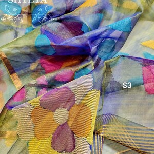 Handwoven Silk Muslin Jamdani Saree: Soft Floral Dhakai Sari with Blouse Piece image 2