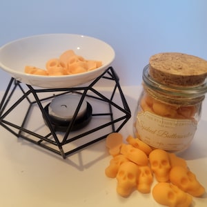 Spiked Butterscotch, 100% Soy Wax Melts, Butter beer and Bourbon, 3 oz, Skull Wax Melts, Gothic Vibes, HP Wax Melt, Witchcraft, Witchy Vibes