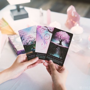 Cartes Oracle en fleurs de cerisier - Jeu de cartes de tarot - The Sacred Seekers image 2