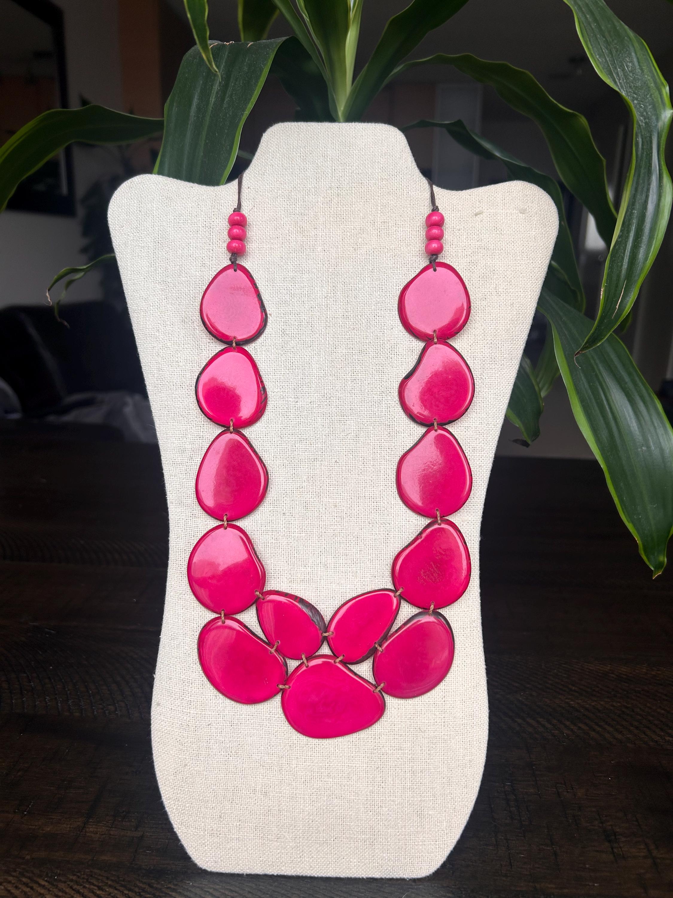 Loisir Créatif : 60 Cm De Cuir Fuchsia 6 Mm Avec Billes Argentées Pour Bijoux