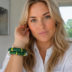 Handgefertigtes, grünes, massives Tagua-Armband – Ausdrucksstarker Boho-Schmuck