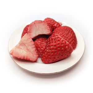 White Chocolate Infused Strawberries 9 count image 3