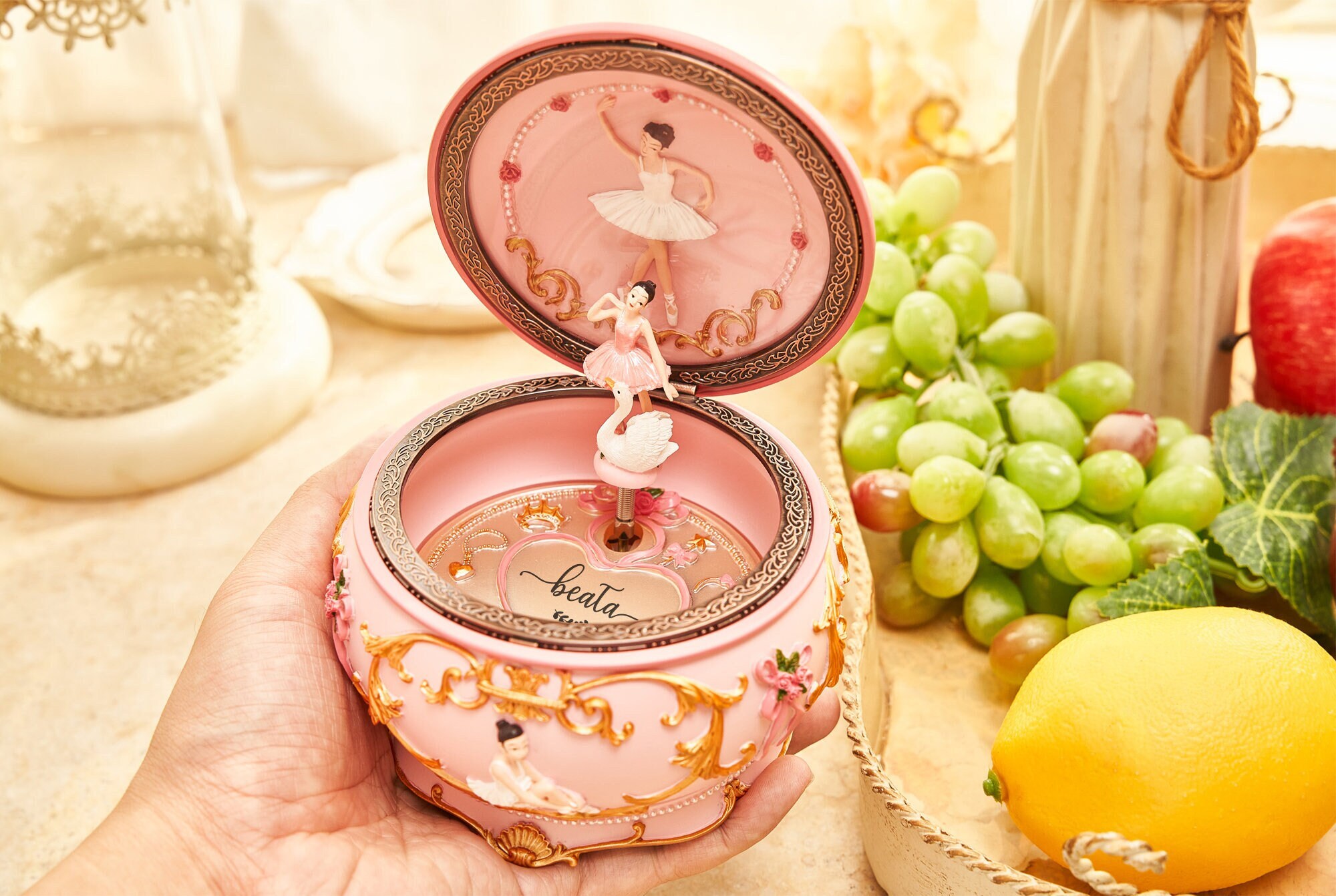  Music Box Vintage Jewelry Organizer Box With Drawers Musical  Ballerina Jewelry Box For Girls & Little Girls Women Gift. Festival Gift  (Color : D, Size : 31.5 * 13 * 40(CM)) : Clothing, Shoes & Jewelry