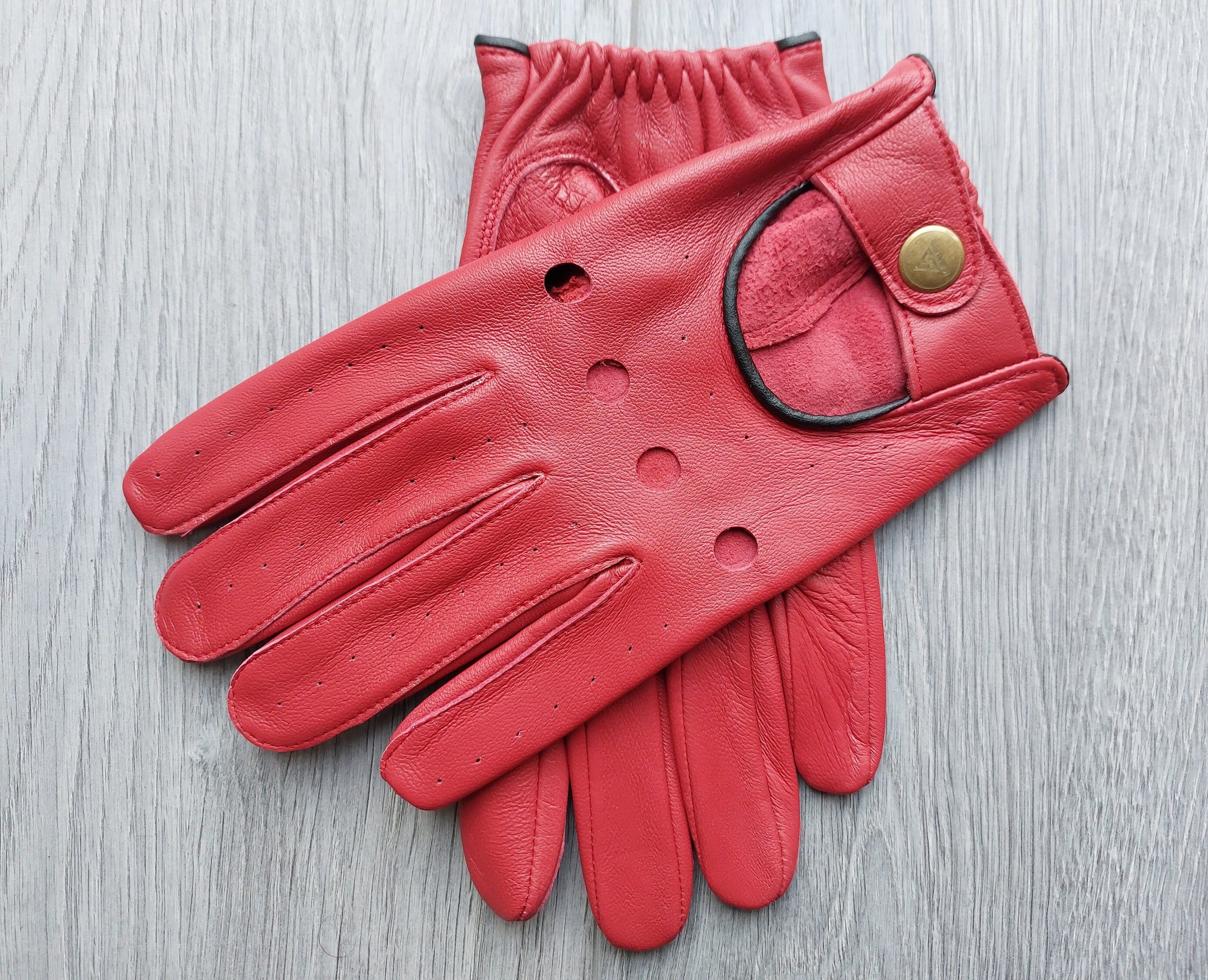 Guanti da guida in vera pelle da uomo con chiusura a bottoni vintage di KENFIT - Italia