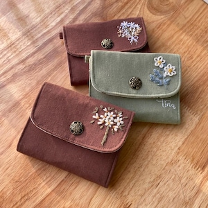Personalized Embroidered Linen Wallet, Floral Bifold Name Gift for Her